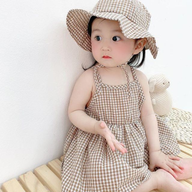 ★セット売り★ワンピース×帽子　ギンガムチェック　ワンピ　ロンパース　スカート キッズ/ベビー/マタニティのキッズ服女の子用(90cm~)(ワンピース)の商品写真