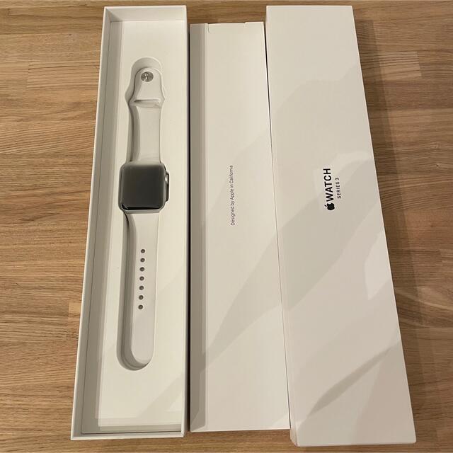 Apple Watch(アップルウォッチ)のApple Watch Series 3 MTEY2J/A 38mm シルバー スマホ/家電/カメラのスマホアクセサリー(その他)の商品写真