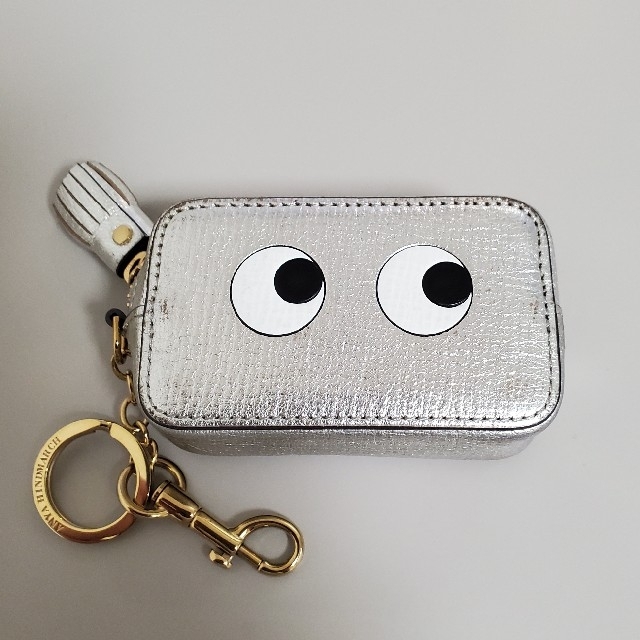 ANYA HINDMARCH(アニヤハインドマーチ)のANYA HINDMARCH　アイズ　キーケース レディースのファッション小物(キーホルダー)の商品写真