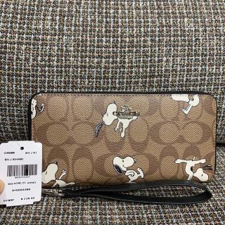 コーチ(COACH)の本体のみ　4596 コーチ　長財布　ブラウンシグネチャー×スヌーピーコラボ(財布)