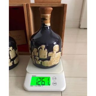 未開栓 木箱入り サントリーザウイスキー 陶器ボトル | gulatilaw.com