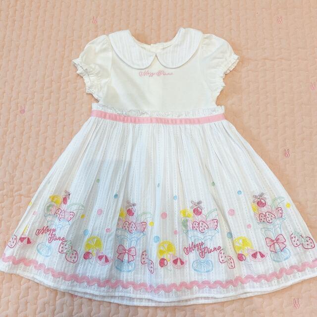 mezzo piano(メゾピアノ)のメゾピアノ パフェ刺繍ワンピース キッズ/ベビー/マタニティのキッズ服女の子用(90cm~)(ワンピース)の商品写真