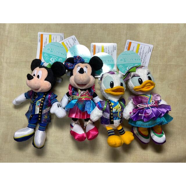ダッフィーディズニーリゾート35周年ぬいぐるみバッジ4体セット ダッフィーディズニーリゾート35周年ぬいぐるみバッジ4体セット