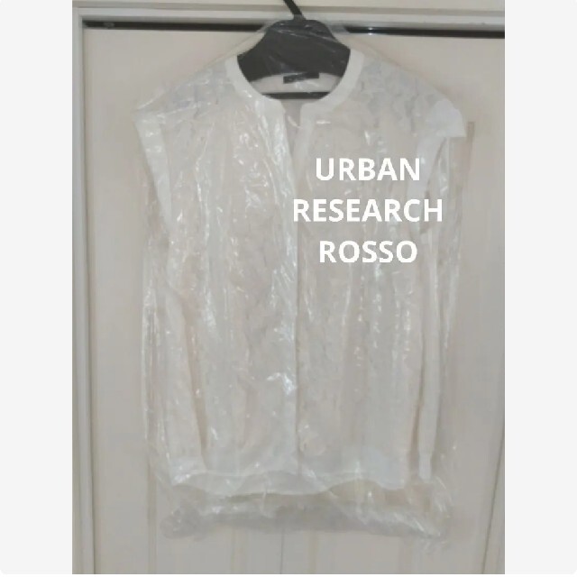 URBAN RESEARCH ROSSO(アーバンリサーチロッソ)の【新品】URBAN RESEARCH ROSSOレースレイヤードブラウス レディースのトップス(シャツ/ブラウス(半袖/袖なし))の商品写真