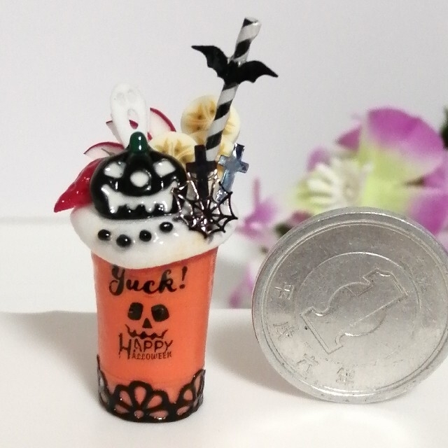 (No.87) ハロウィン  オブジェ  ドリンク ハンドメイドのおもちゃ(ミニチュア)の商品写真