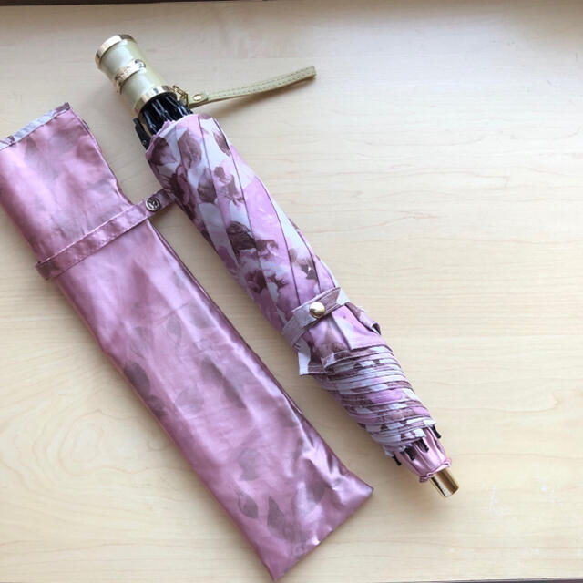 ★新品★ミラショーン　折りたたみ傘　雨傘　大きめ　サテン　花柄　ピンク 3
