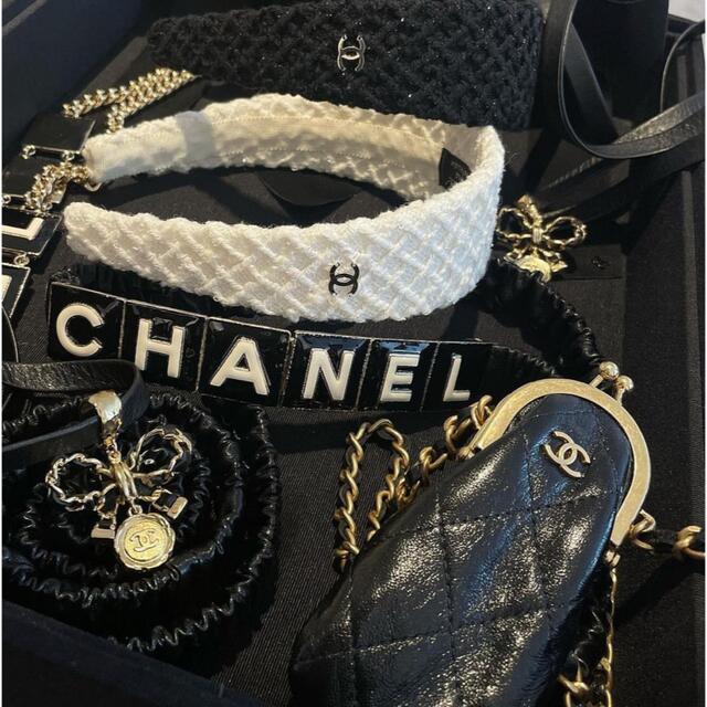 CHANEL(シャネル)のシャネル　ガマ口　新品未使用品 レディースのバッグ(ショルダーバッグ)の商品写真