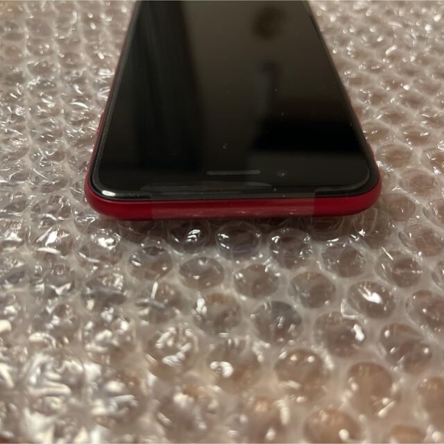 iPhone(アイフォーン)のiPhone8 64GB RED バッテリー100% スマホ/家電/カメラのスマートフォン/携帯電話(スマートフォン本体)の商品写真