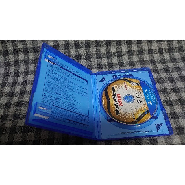 ウイニングイレブン 2019 PS4 エンタメ/ホビーのゲームソフト/ゲーム機本体(家庭用ゲームソフト)の商品写真