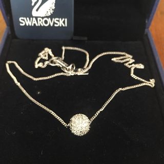 スワロフスキー(SWAROVSKI)のスワロフスキー ネックレス(ネックレス)