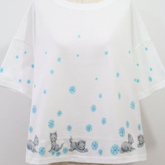 franche lippee(フランシュリッペ)のフランシュリッペはじっこポンポンキャットＴ【Ｍサイズ】 レディースのトップス(Tシャツ(半袖/袖なし))の商品写真