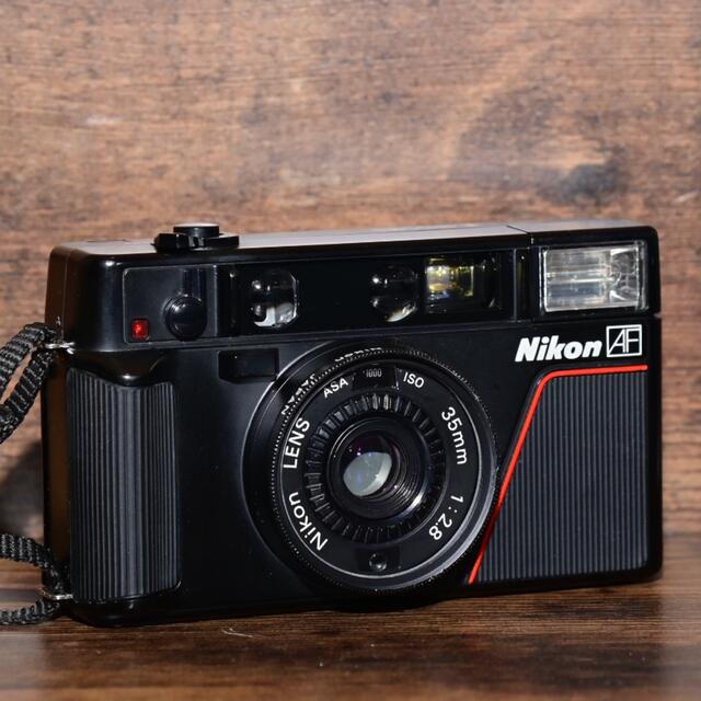 完動美品　フィルムカメラ　NIKON L35AF