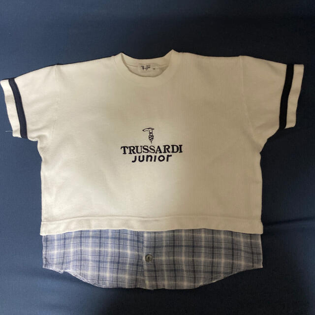 Trussardi - トラサルディ トップスの通販 by ミミ's shop Trussardi - トラサルディ トップスの通販 by ミミ's shop