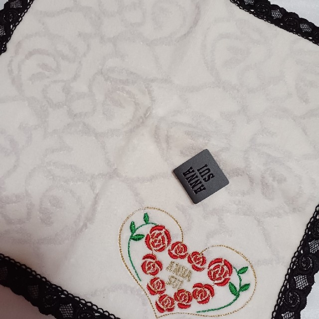 ANNA SUI(アナスイ)の値下げ📌アナスイ☆大判タオルハンカチ🌹💗 レディースのファッション小物(ハンカチ)の商品写真