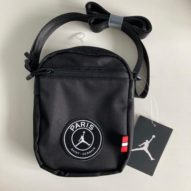 Paris Saint-Germain(パリサンジェルマン)の【新品】ジョーダン　サンジェルマン　バッグ　ショルダー　ポーチ メンズのバッグ(ショルダーバッグ)の商品写真