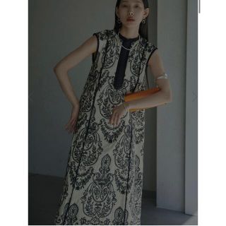 アメリヴィンテージ(Ameri VINTAGE)のAMERI DAMASK EMBROIDERY LINEN DRESS(ロングワンピース/マキシワンピース)