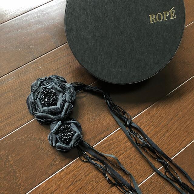 ROPE’(ロペ)のROPE　フラワー　多WAY ブローチ レディースのアクセサリー(ブローチ/コサージュ)の商品写真