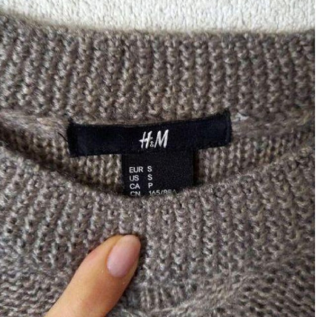 ☆H&M　エイチアンドエム　ニット　セーター　美品 レディースのトップス(ニット/セーター)の商品写真