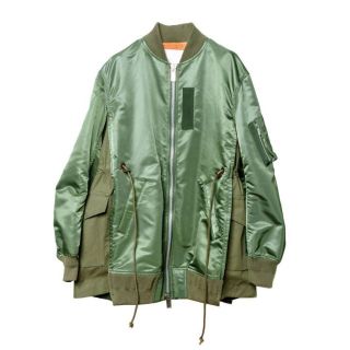 サカイ(sacai)のSACAI 21AW ポケット切り替え MA-1 カーキ　2　新品(ミリタリージャケット)