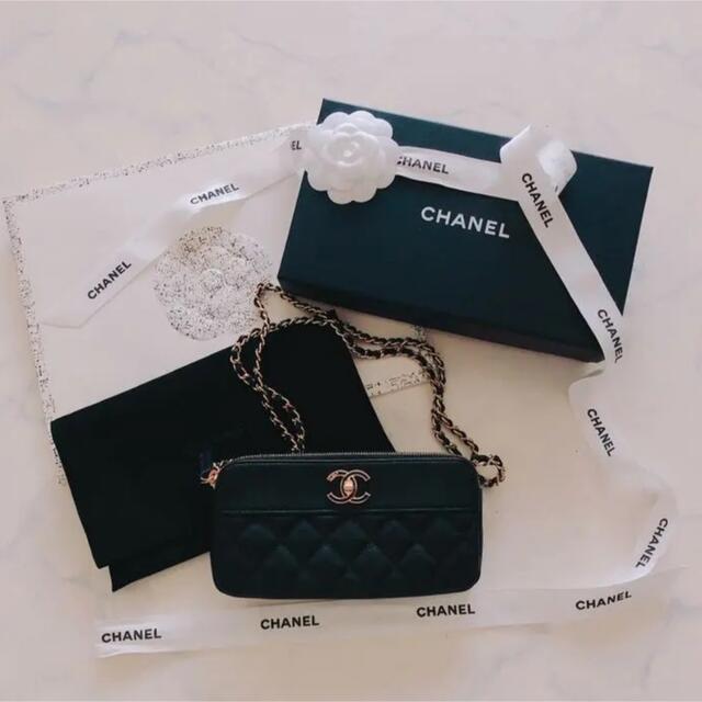 CHANEL チェーンウォレット