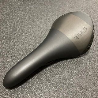 ブロンプトン(BROMPTON)のBROMPTON fizik Aliante R7 Saddle(パーツ)