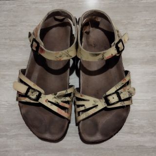 ビルケンシュトック(BIRKENSTOCK)のビルケンシュトック　papilio　花柄(その他)