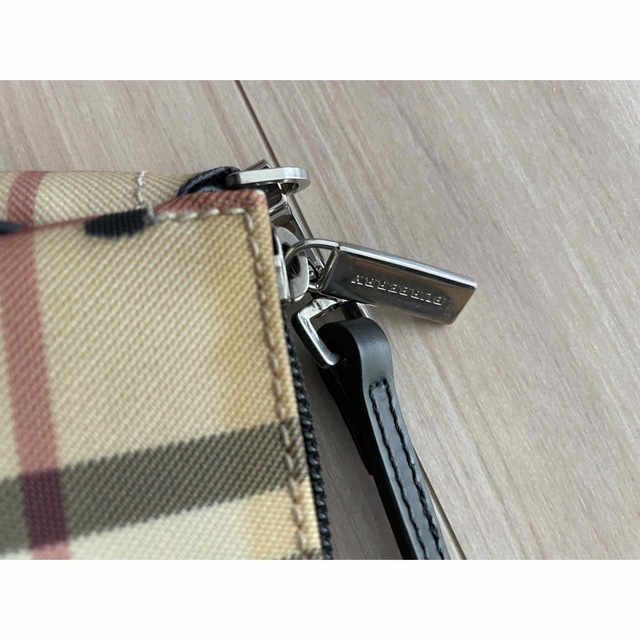 BURBERRY(バーバリー)のBURBERRY バーバリー トートバッグ ベージュ レディースのバッグ(トートバッグ)の商品写真