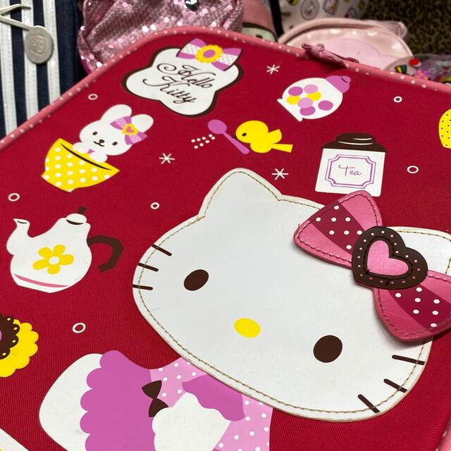 サンリオ HelloKitty ハローキティ キャリーケース＋サンリオグッズ多数