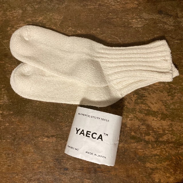 YAECA(ヤエカ)のYAECA ヤエカ コットンシルクソックス NATURAL レディースのレッグウェア(ソックス)の商品写真