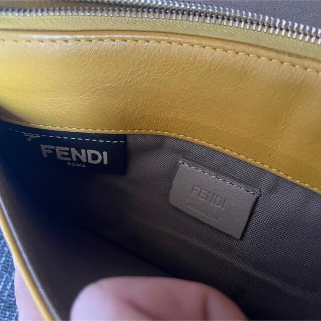 FENDI(フェンディ)のFENDI フェンディ　ショルダーバッグ　財布 レディースのバッグ(ショルダーバッグ)の商品写真