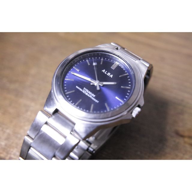 SEIKO(セイコー)のSEIKO セイコー　ALBA　チタン　稼働中　電池式　クォーツ メンズの時計(腕時計(アナログ))の商品写真