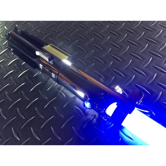 激安価格と即納で通信販売 カスタムライトセーバー LukeGraflex