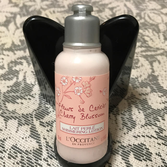 L'OCCITANE(ロクシタン)の【新品】ロクシタン ボディローション コスメ/美容のボディケア(ボディローション/ミルク)の商品写真