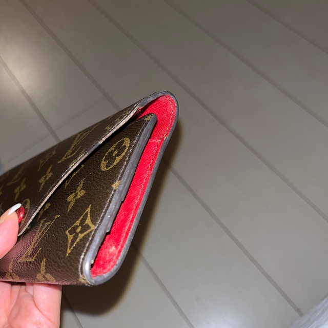 LOUIS VUITTON(ルイヴィトン)のLOUIS VUITTON レディースのファッション小物(財布)の商品写真