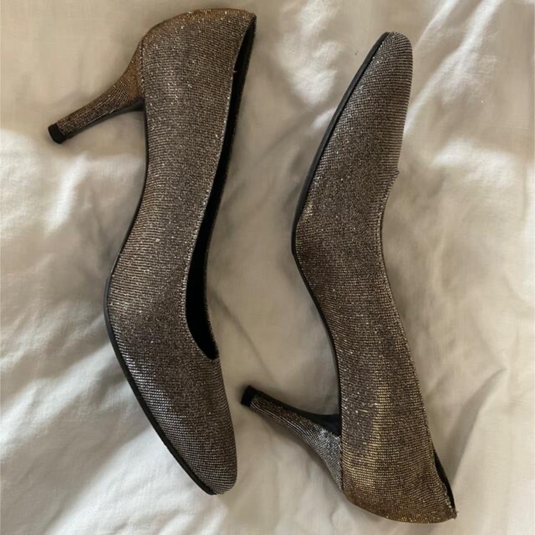 Stuart Weitzman(スチュワートワイツマン)のパンプス stuart weitzman  レディースの靴/シューズ(ハイヒール/パンプス)の商品写真