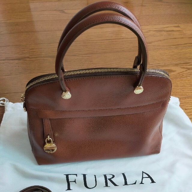 セール　FURLA　フルラ　ハンドバッグFURLA