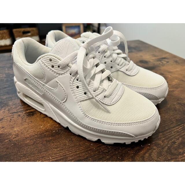 NIKE(ナイキ)のNIKE AIR MAX90 レディースの靴/シューズ(スニーカー)の商品写真