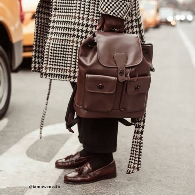 有名な高級ブランド ターンロック ヘリテージ コーチ 極美品 正規品 Coach レザー ブラック バックパック バッグパック リュック Eckan Org 有名な高級ブランド ターンロック ヘリテージ コーチ 極美品 正規品 Coach レザー ブラック バックパック バッグパック リュック Eckan Org