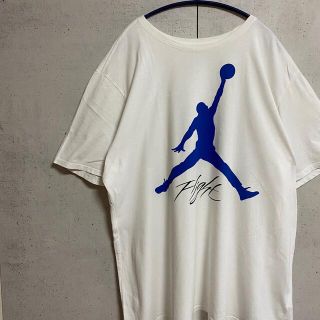 ナイキ(NIKE)のNIKE ジョーダン/ジャンプマン　デカロゴ　flight プリントTシャツ(Tシャツ/カットソー(半袖/袖なし))