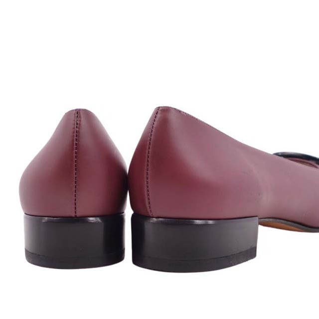 Salvatore Ferragamo(サルヴァトーレフェラガモ)のサルヴァトーレ フェラガモ パンプス ヴァラ カーフ 靴 7.5C ボルドー レディースの靴/シューズ(ハイヒール/パンプス)の商品写真