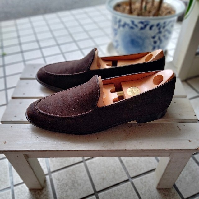 JOHN LOBB(ジョンロブ)の美品 JOHN LOBB オーシャン 8 モカ縫いＵチップ ヴァンプローファー メンズの靴/シューズ(ドレス/ビジネス)の商品写真