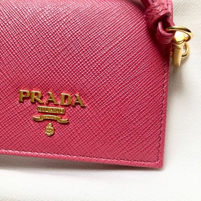 PRADA(プラダ)の＊『新品未使用』 PRADA プラダ PEONIA パスケース カードケース レディースのファッション小物(パスケース/IDカードホルダー)の商品写真