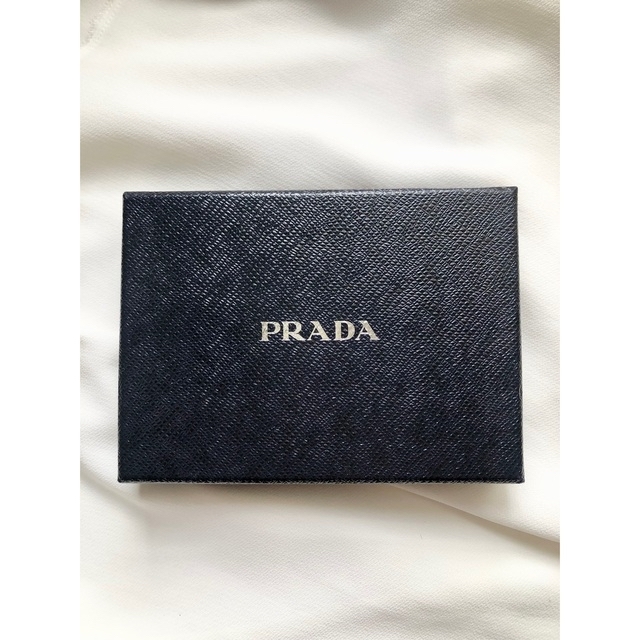 PRADA(プラダ)の＊『新品未使用』 PRADA プラダ PEONIA パスケース カードケース レディースのファッション小物(パスケース/IDカードホルダー)の商品写真