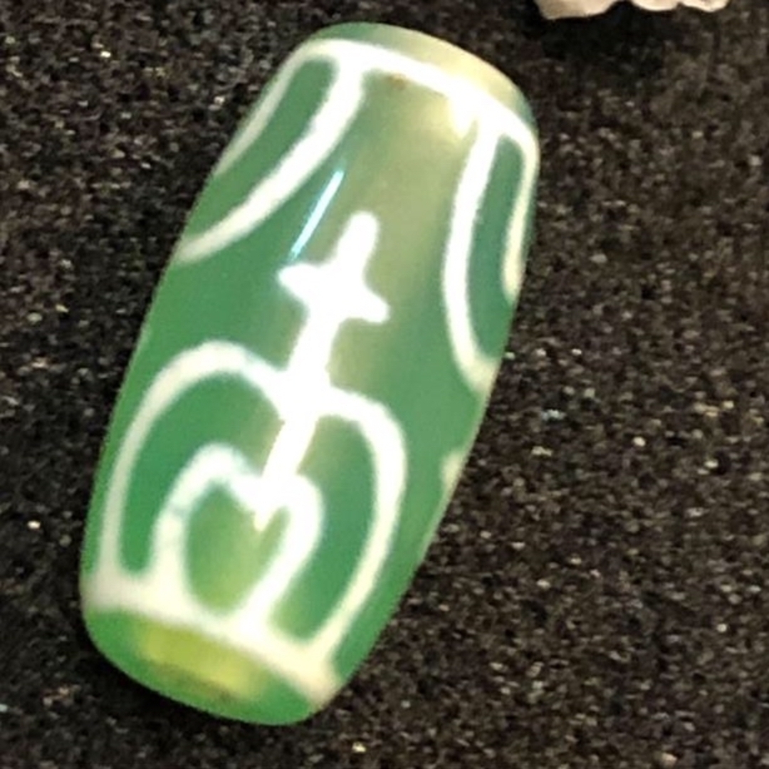 チベット天然緑玉髄蓮花宝瓶天珠♢希有♢ | paymentsway.co