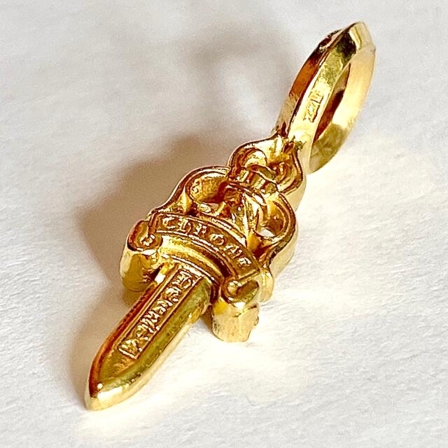 クロムハーツ 【22K/1.6g】V2 スタックチャーム ダガーアクセサリー