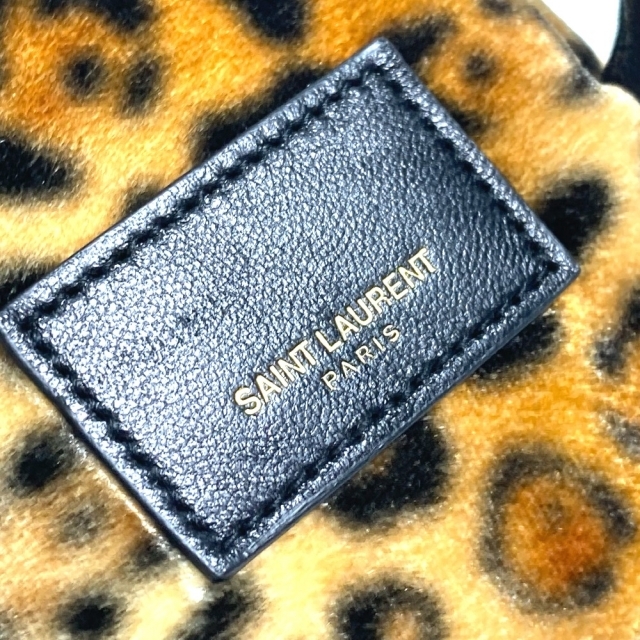 Saint Laurent(サンローラン)のサンローランパリ SAINT LAURENT PARIS ミニリュック 441911 レオパード キーホルダー バッグチャーム ベロア ブラウン レディースのファッション小物(キーホルダー)の商品写真