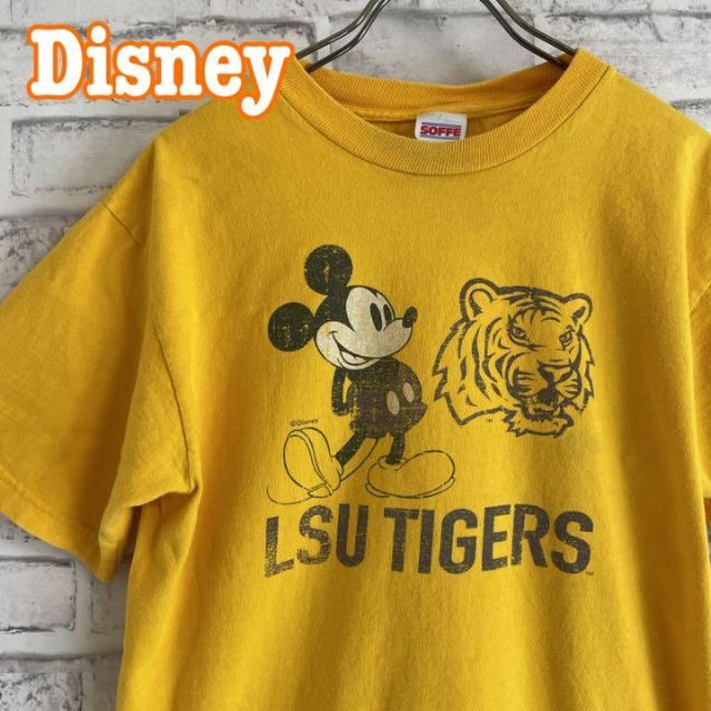 Disney(ディズニー)のDisney ディズニー ミッキー キャラTシャツ 半袖 輸入品 アメフト レディースのトップス(Tシャツ(半袖/袖なし))の商品写真