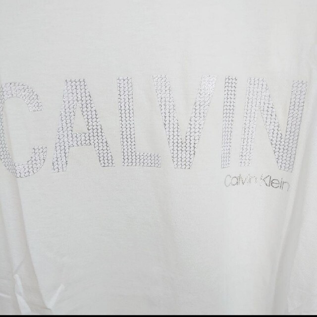Calvin Klein(カルバンクライン)の【L】カルバンクライン/半袖Tシャツ/キャピタルロゴプリント/ホワイト メンズのトップス(Tシャツ/カットソー(半袖/袖なし))の商品写真