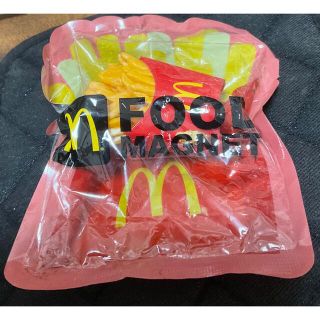 マクドナルド(マクドナルド)のマクドナルド　ノベルティ　フード マグネット　マックフライポテト　未開封品(ノベルティグッズ)