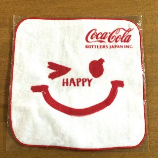 コカコーラ(コカ・コーラ)のコカコーラ　ノベルティ　HAPPY タオルハンカチ　新品(ノベルティグッズ)